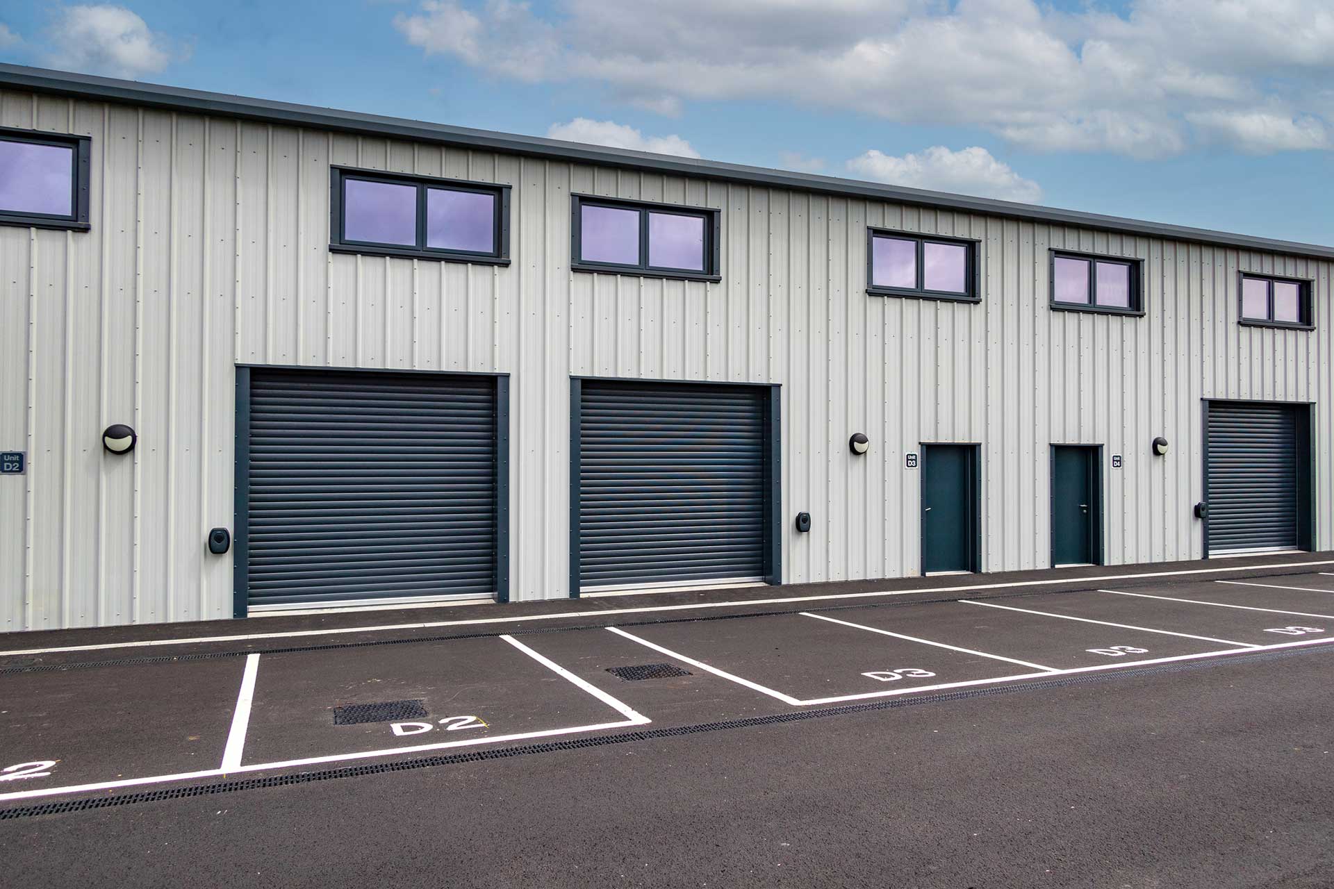 4CM EXTERNAL DECORATION